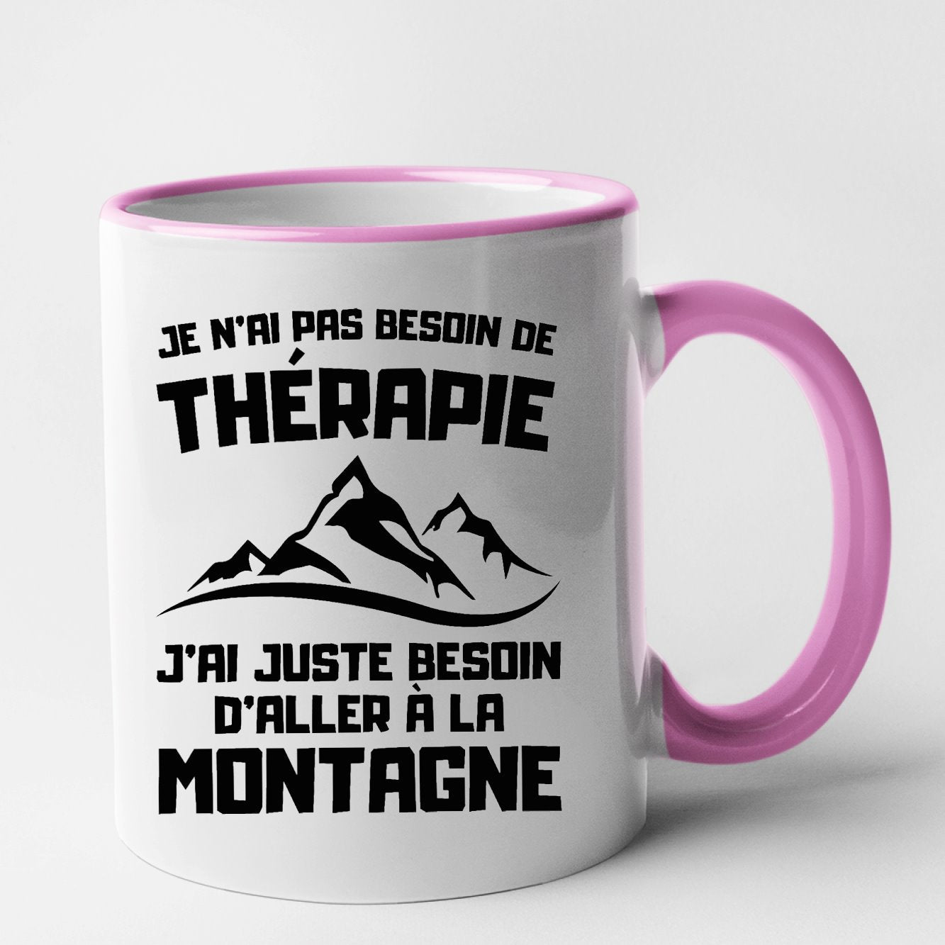 Mug Je n'ai pas besoin de thérapie juste de montagne